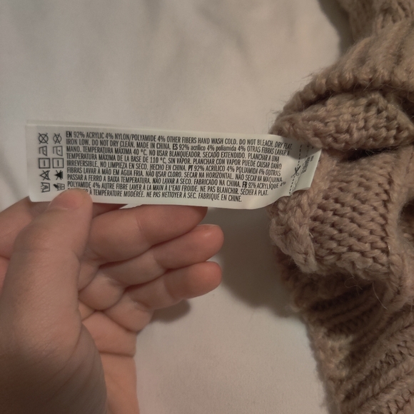 Super Soft Tan Cable Knit Cropped Sweater Vest - Picture 5 of 5